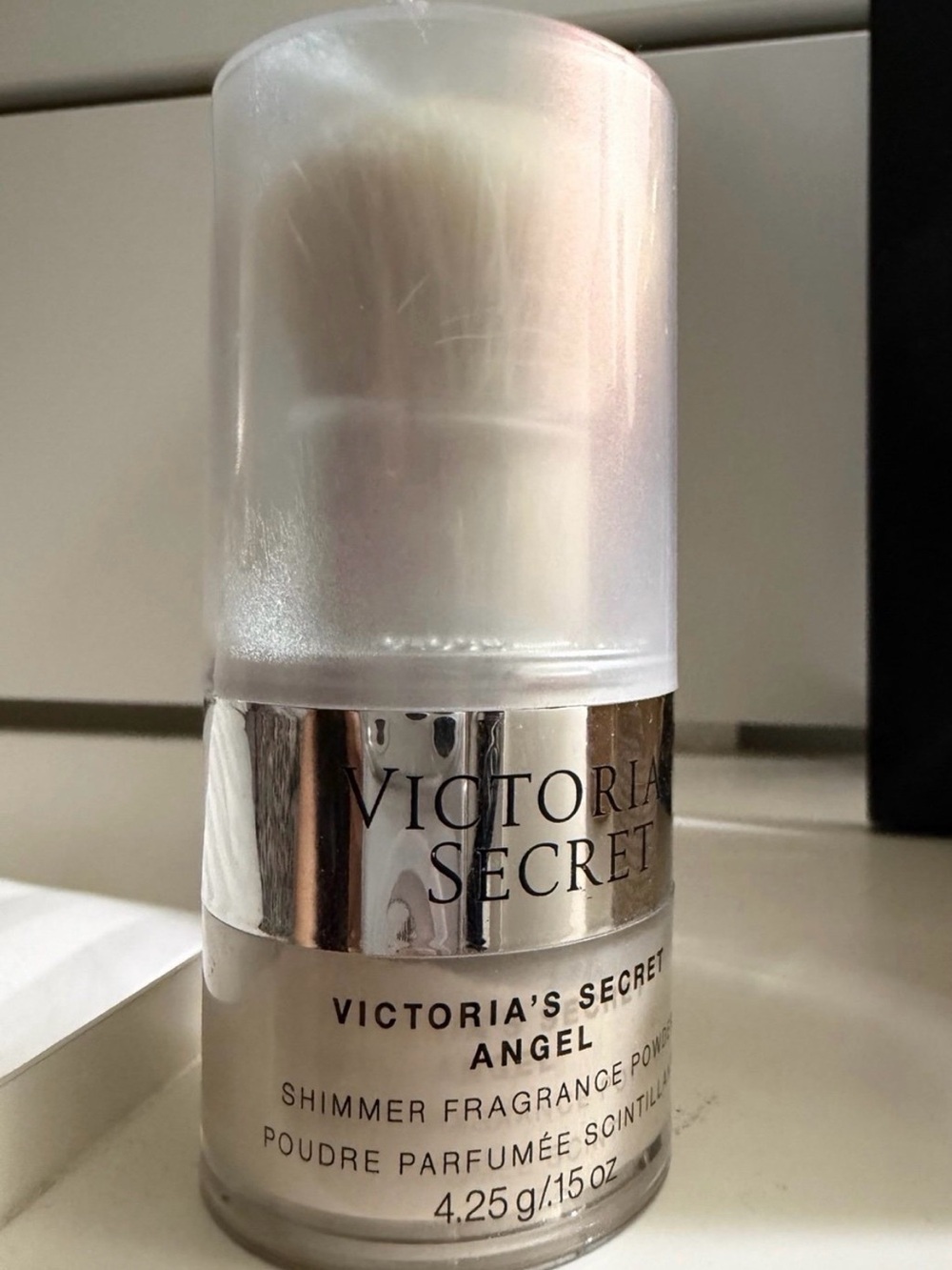 Victoria's Secret Angel Shimmer Powder Brush
RARE VINTAGE